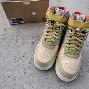 Nike Air Force One Sneakers